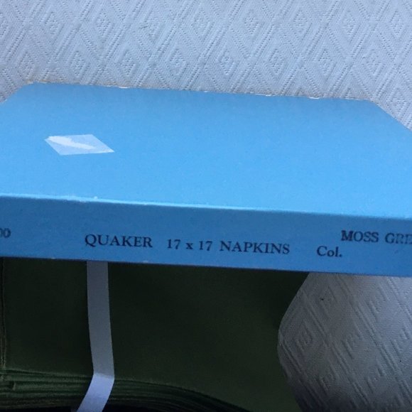 Quaker Lace Green linen napkins set of 12 one dozen new in box vintage NWT - Picture 3 of 7